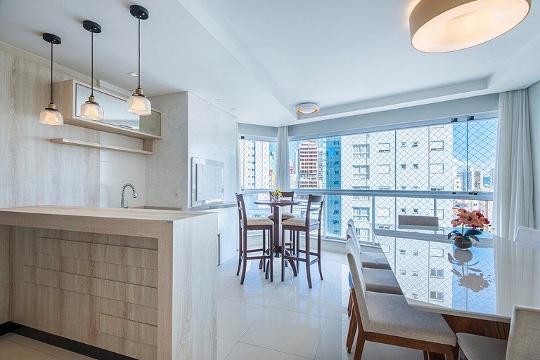 SLGR062 - 3 Suítes+2 Vagas em localização perfeita