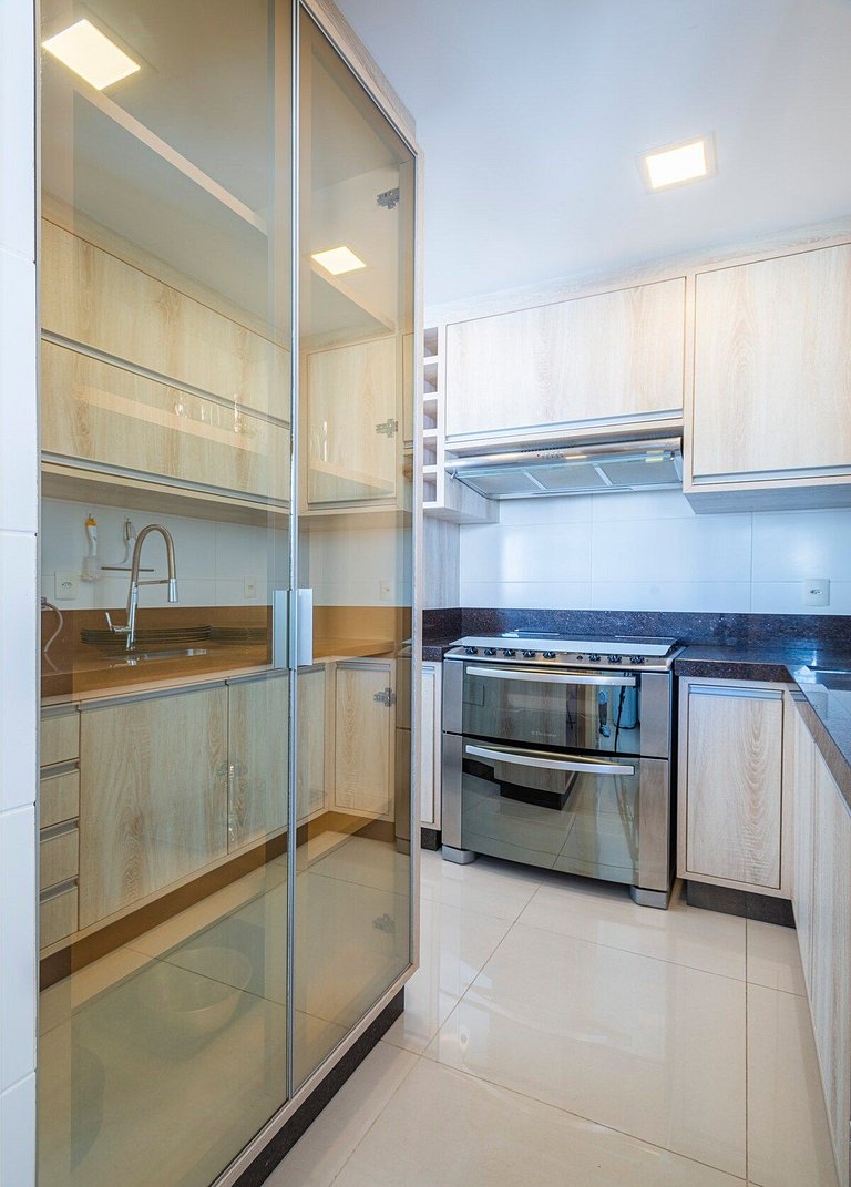 SLGR062 - 3 Suítes+2 Vagas em localização perfeita