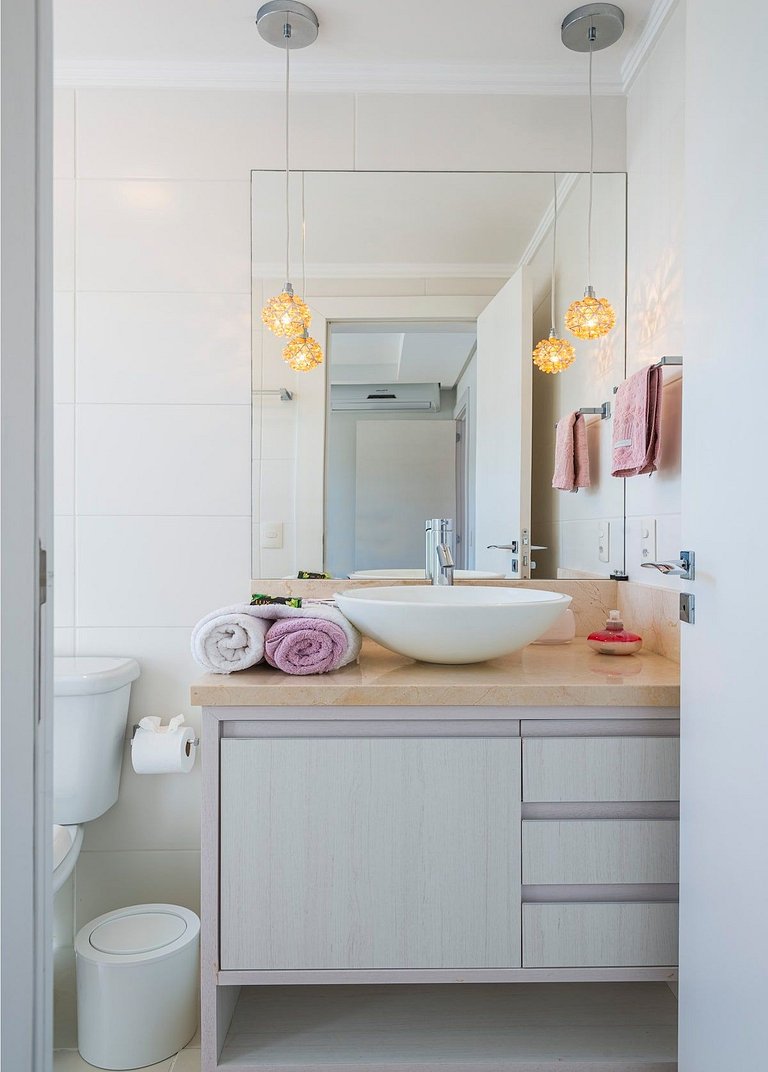 SLGR062 - 3 Suítes+2 Vagas em localização perfeita