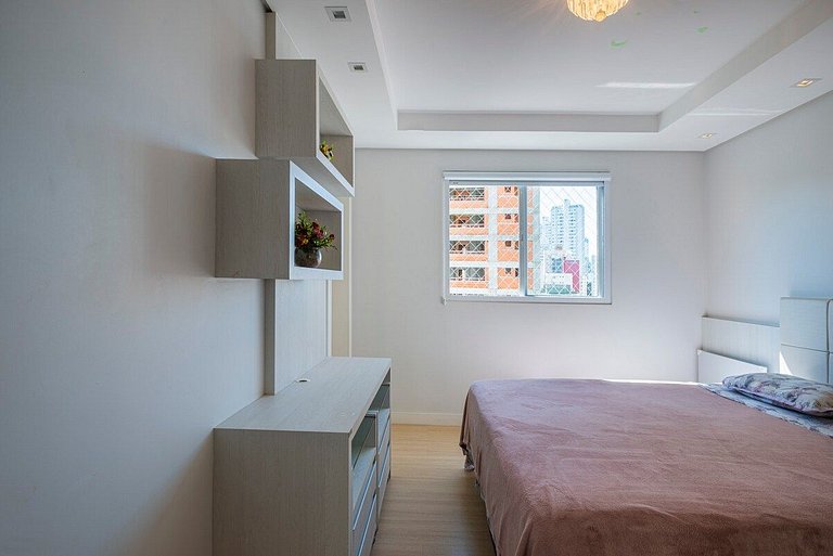 SLGR062 - 3 Suítes+2 Vagas em localização perfeita