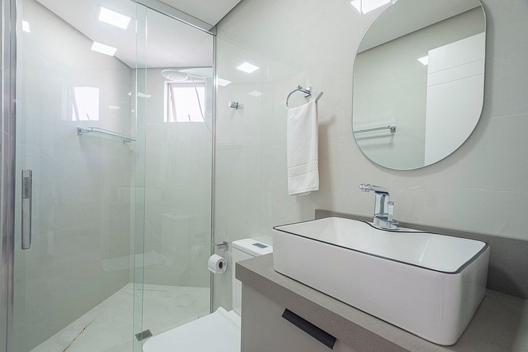 PMBG091 Cobertura com jacuzzi privativa - 4Q + 4WC