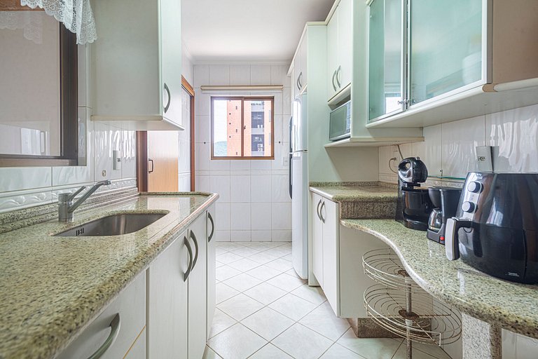 CTSL052 Conforto no centro 3Q, 2 vagas e churrasq.