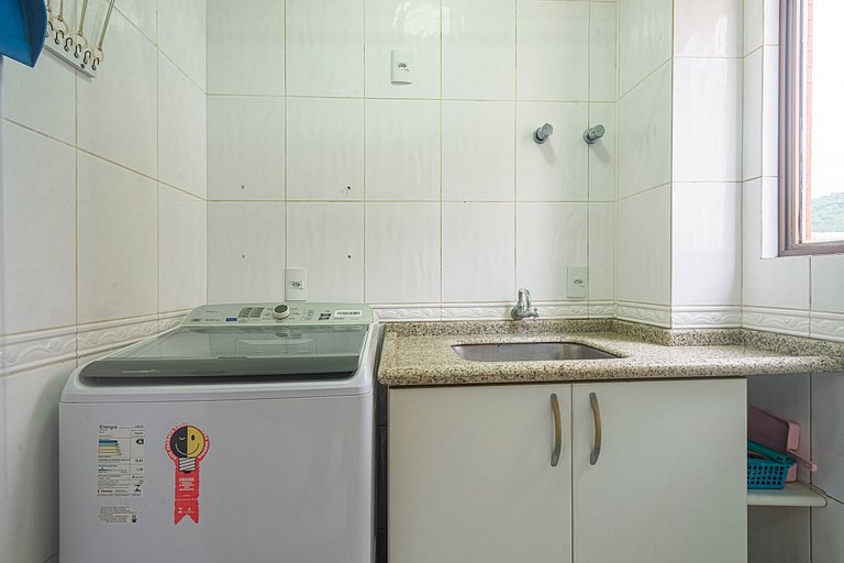 Conforto no centro com 3Q, 2 vagas e churrasqueira