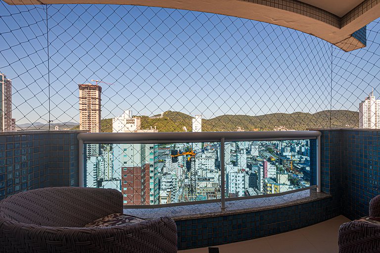VMNT241-Luxo & Vista: 3 suítes no Edifício Vermont