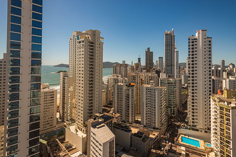 VMNT241-Luxo & Vista: 3 suítes no Edifício Vermont