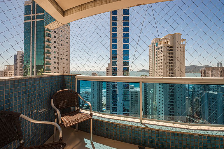 VMNT241-Luxo & Vista: 3 suítes no Edifício Vermont