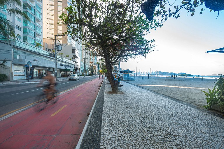 ITLG033-Conforto a 1min da praia na Barra Sul | 3Q