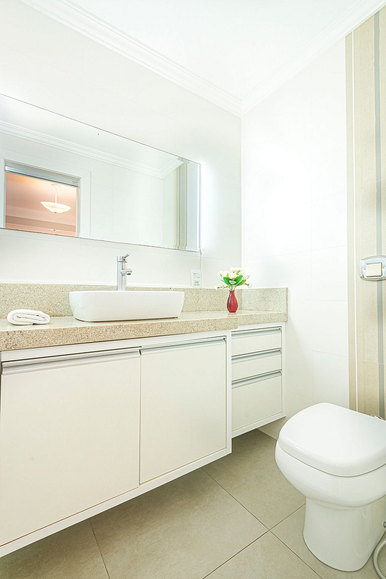 APVL202 - Encantadora vista mar com 3 quartos+3 WC