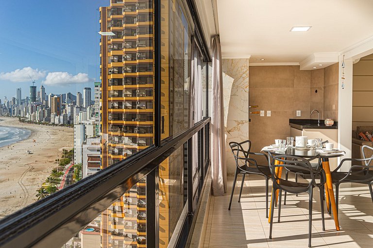 APVL202 - Encantadora vista mar com 3 quartos+3 WC