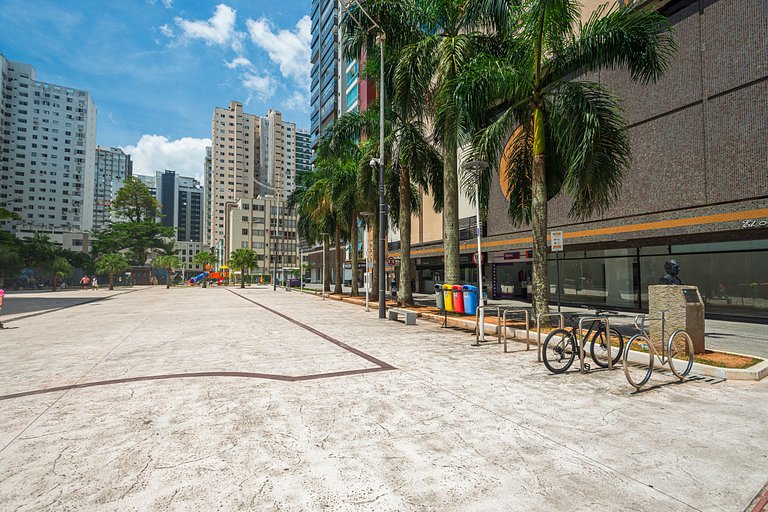 GRJA012- Apê na Atlântica com terraço privilegiado