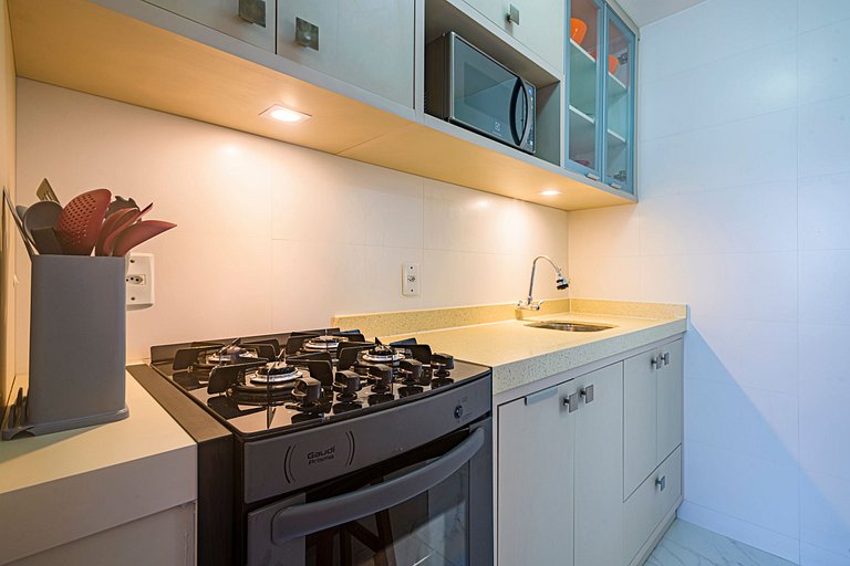 BARU046- Recém Reformado (2025), Localização Ideal