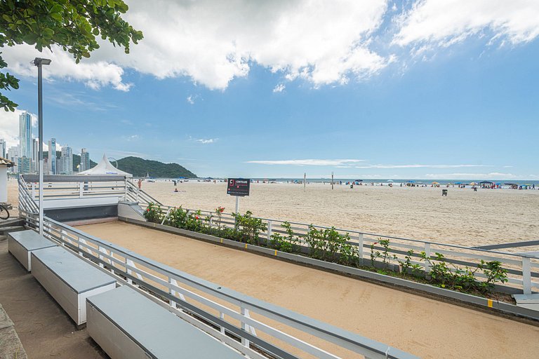 BARU046- Recém Reformado (2025), Localização Ideal