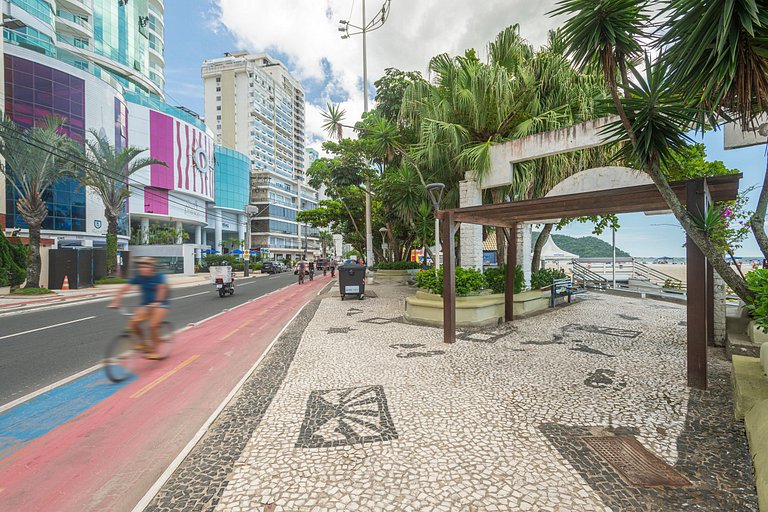 BARU046- Recém Reformado (2025), Localização Ideal