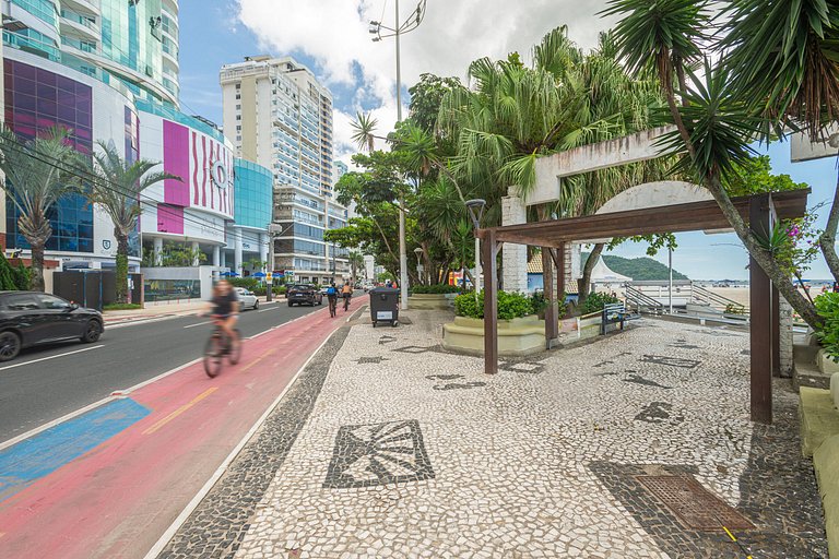 BARU043- Recém Reformado (2025), Localização Ideal