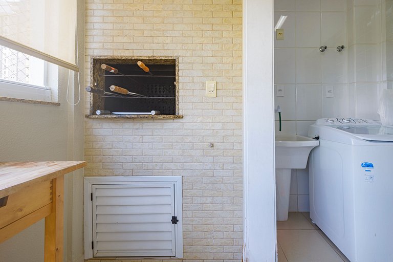 MRBQ022- Ap ao lado da Praia e Roda Gigante 2Q+2WC