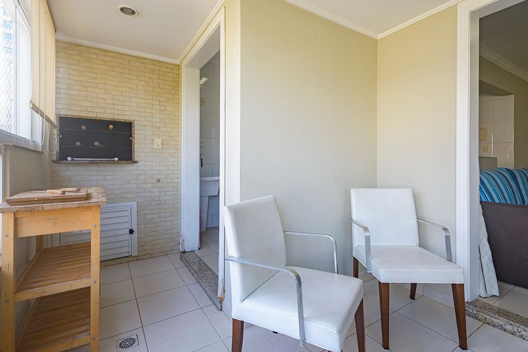 MRBQ022- Ap ao lado da Praia e Roda Gigante 2Q+2WC