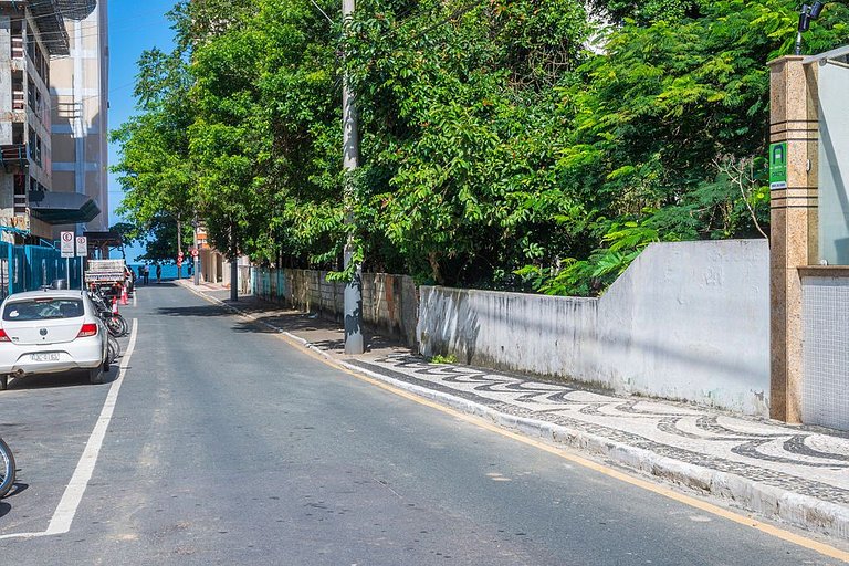 MRBQ022- Ap ao lado da Praia e Roda Gigante 2Q+2WC