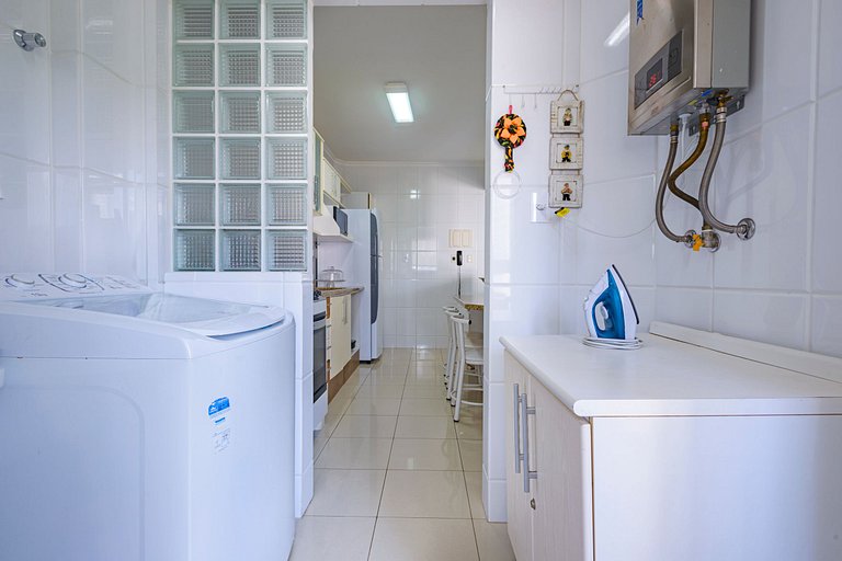 MRBQ022- Ap ao lado da Praia e Roda Gigante 2Q+2WC