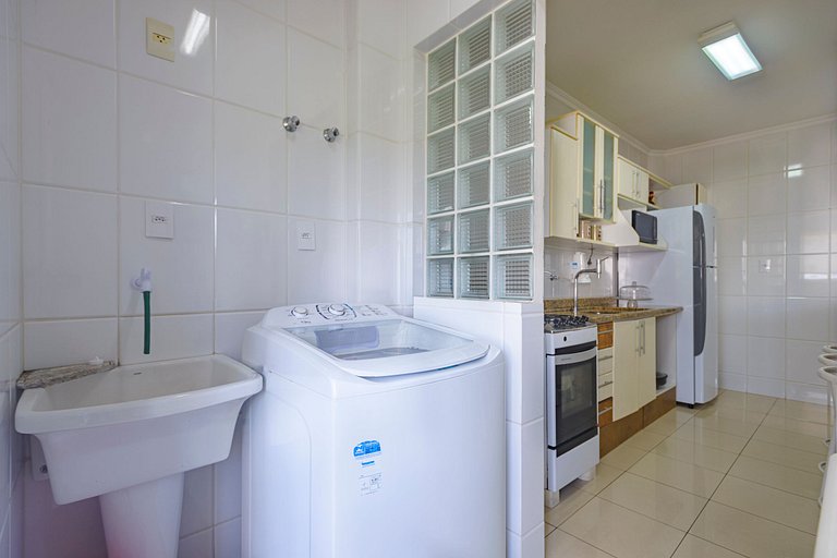 MRBQ022- Ap ao lado da Praia e Roda Gigante 2Q+2WC