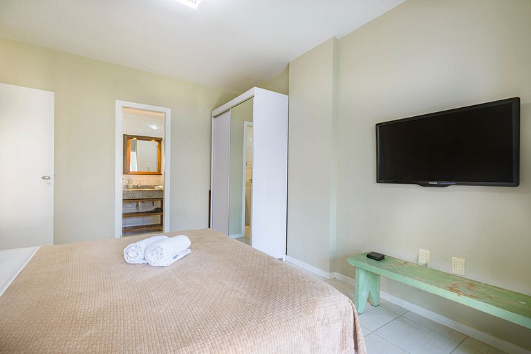 MRBQ022- Ap ao lado da Praia e Roda Gigante 2Q+2WC