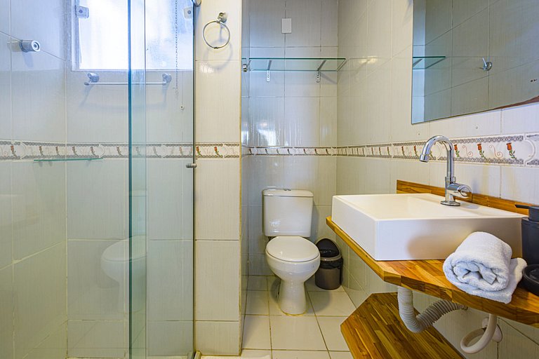 ITNC024- Apê com 4 quartos na Av. Atlântica de BC