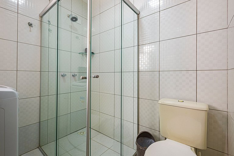 ITNC024- Apê com 4 quartos na Av. Atlântica de BC