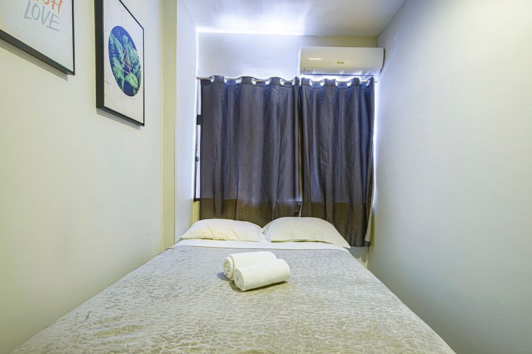 ITNC024- Apê com 4 quartos na Av. Atlântica de BC