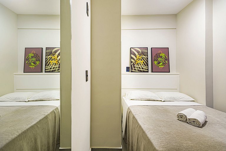 ITNC024- Apê com 4 quartos na Av. Atlântica de BC