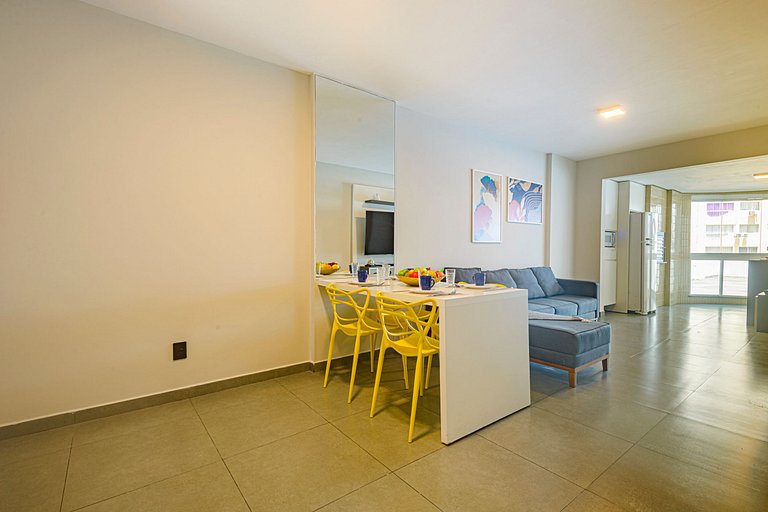 ITNC024- Apê com 4 quartos na Av. Atlântica de BC