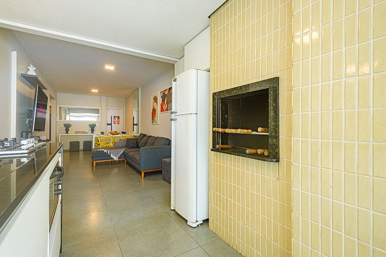 ITNC024- Apê com 4 quartos na Av. Atlântica de BC