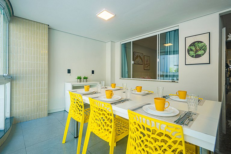 ITNC024- Apê com 4 quartos na Av. Atlântica de BC