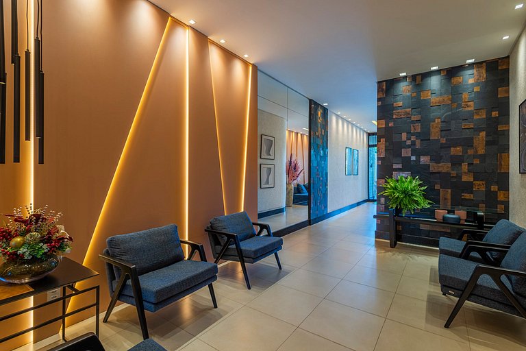 ITNC103 - Av Atlântica! Amplo apê c/ 3 quartos+3WC