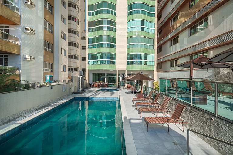 ITNC103 - Av Atlântica! Amplo apê c/ 3 quartos+3WC