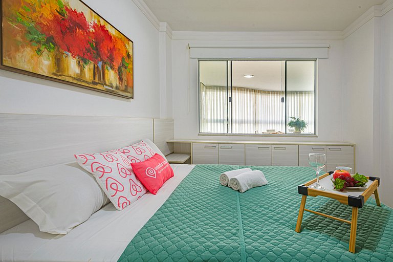 ITNC103 - Av Atlântica! Amplo apê c/ 3 quartos+3WC