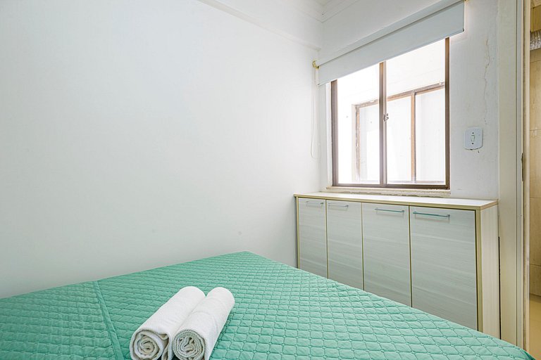 ITNC103 - Av Atlântica! Amplo apê c/ 3 quartos+3WC