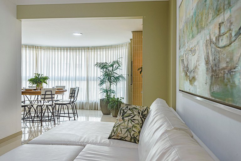 ITNC103 - Av Atlântica! Amplo apê c/ 3 quartos+3WC