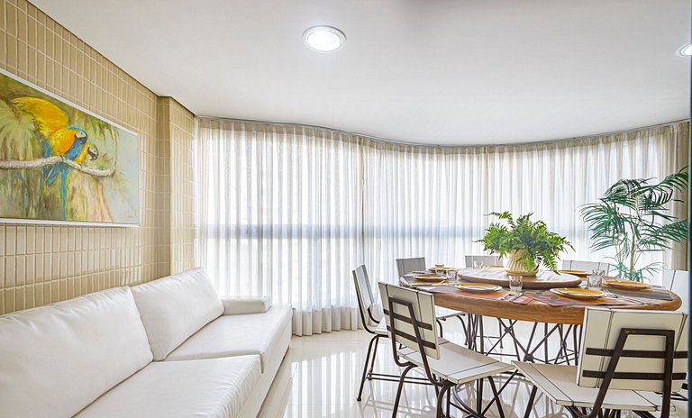 ITNC103 - Av Atlântica! Amplo apê c/ 3 quartos+3WC