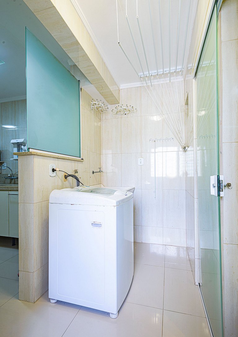 ITNC103 - Av Atlântica! Amplo apê c/ 3 quartos+3WC