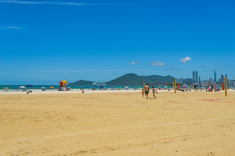 RLPK076 Localização incrível na Av Atlântica c/ 3Q