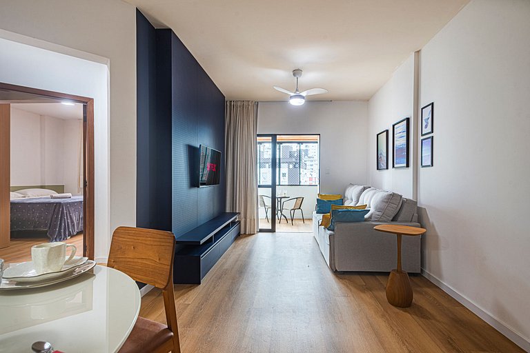 DTTM041 Recém reformado c/ 2Q+2WC no coração de BC