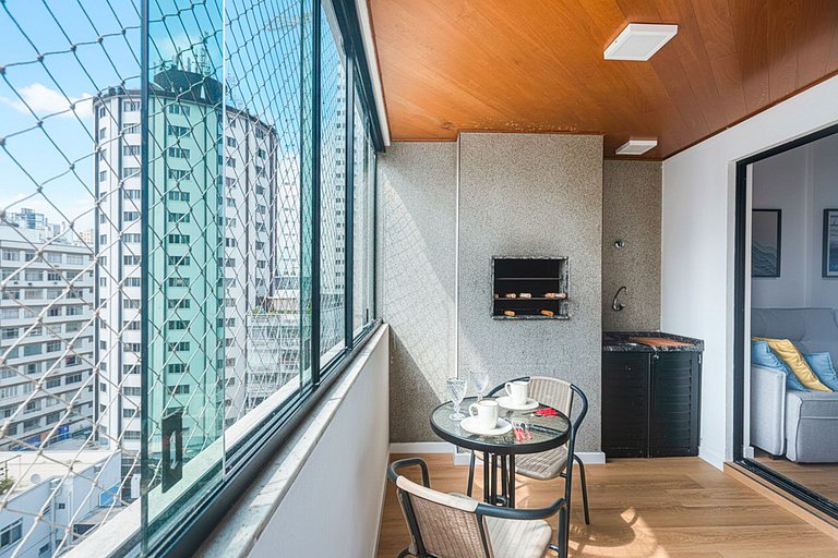 DTTM041 Recém reformado c/ 2Q+2WC no coração de BC