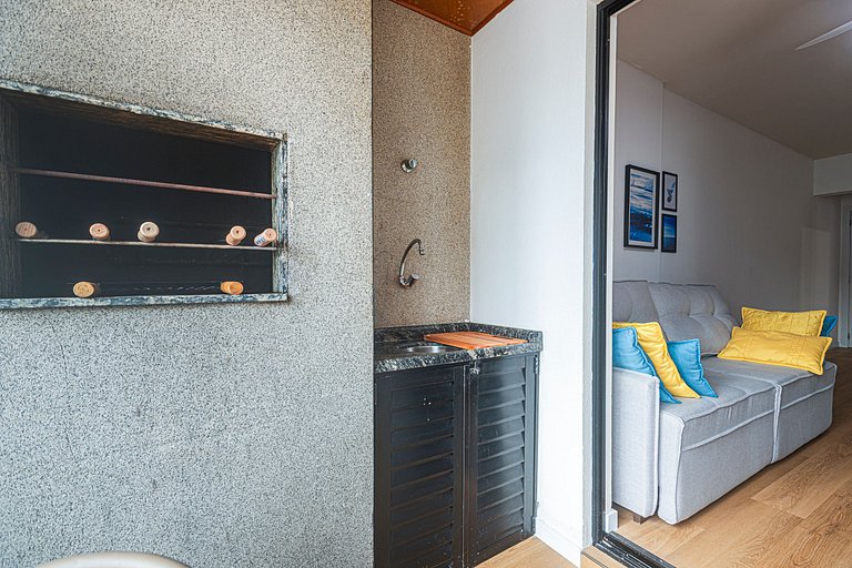 DTTM041 Recém reformado c/ 2Q+2WC no coração de BC