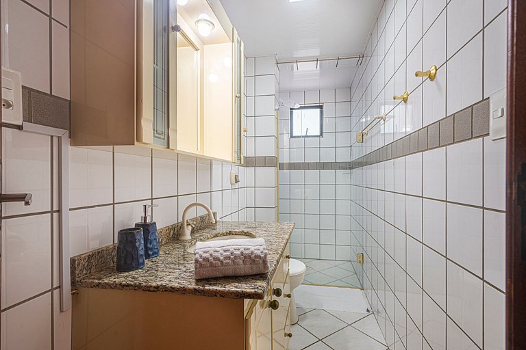 DTTM041 Recém reformado c/ 2Q+2WC no coração de BC