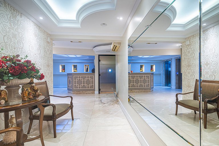 DTTM041 Recém reformado c/ 2Q+2WC no coração de BC