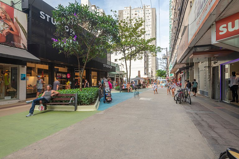 DTTM041 Recém reformado c/ 2Q+2WC no coração de BC