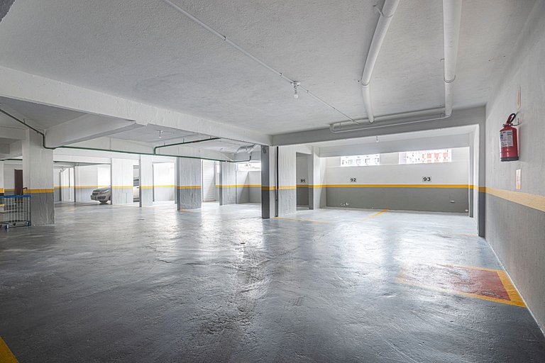 DTTM041 Recém reformado c/ 2Q+2WC no coração de BC