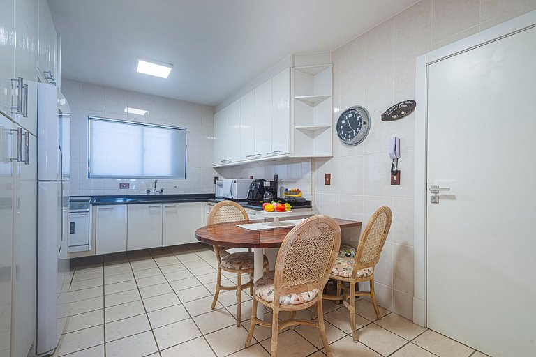 APVL251 Frente mar com vista incrível do 25º andar