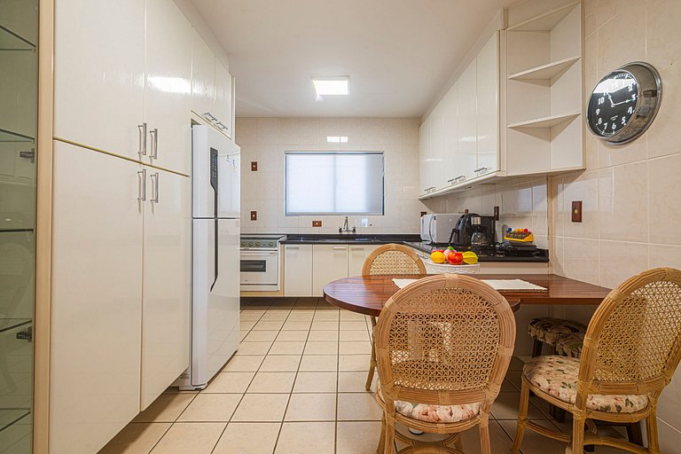 APVL251 Frente mar com vista incrível do 25º andar