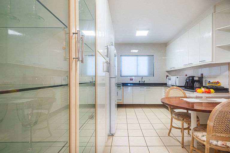 APVL251 Frente mar com vista incrível do 25º andar