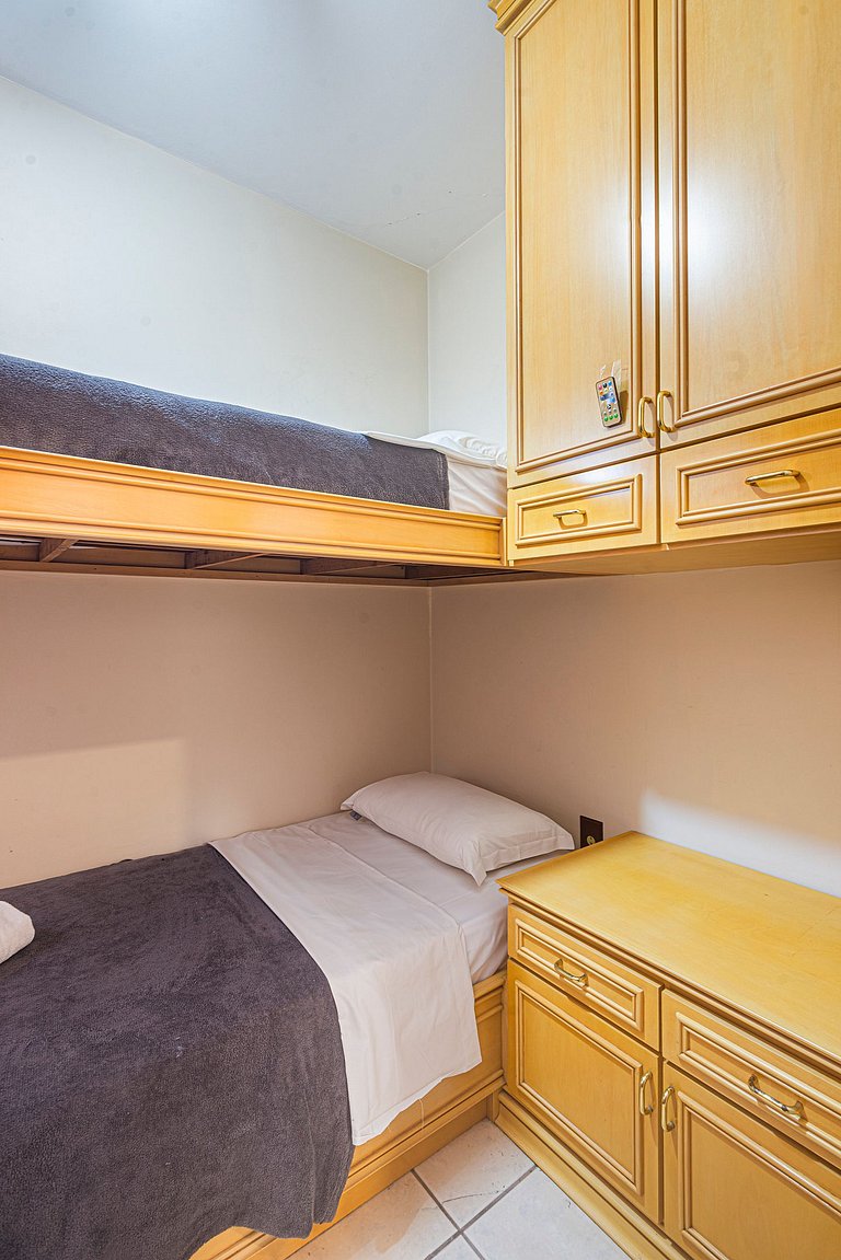 APVL251 Frente mar com vista incrível do 25º andar